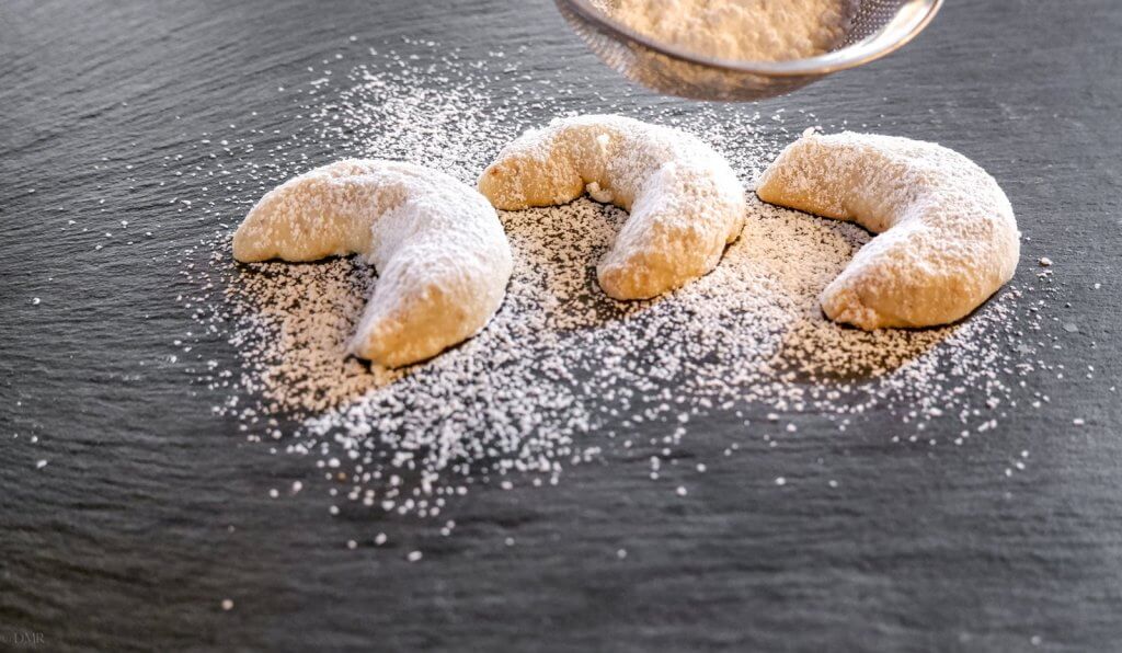 Vanillekipferl German crescent cookies sugar dusting