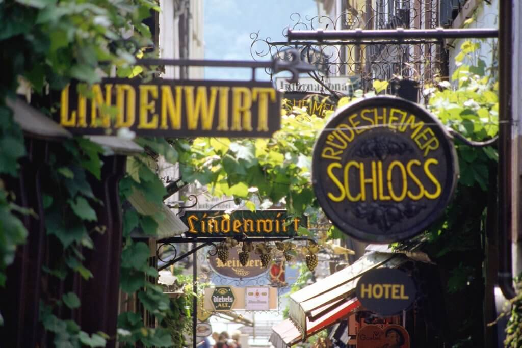 Rüdesheim, Germany, village signs